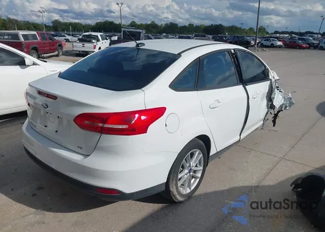2017 Ford Focus Se z USA, uszkodzony, nr VIN 1FADP3F2XHL309532